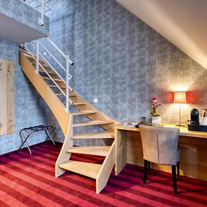 Duplex Room